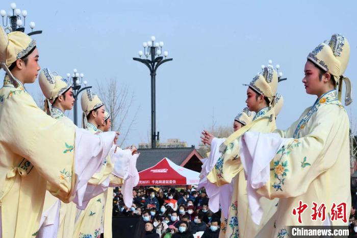 第十三屆“中國（淮陽）非物質(zhì)文化遺產(chǎn)展演”開幕