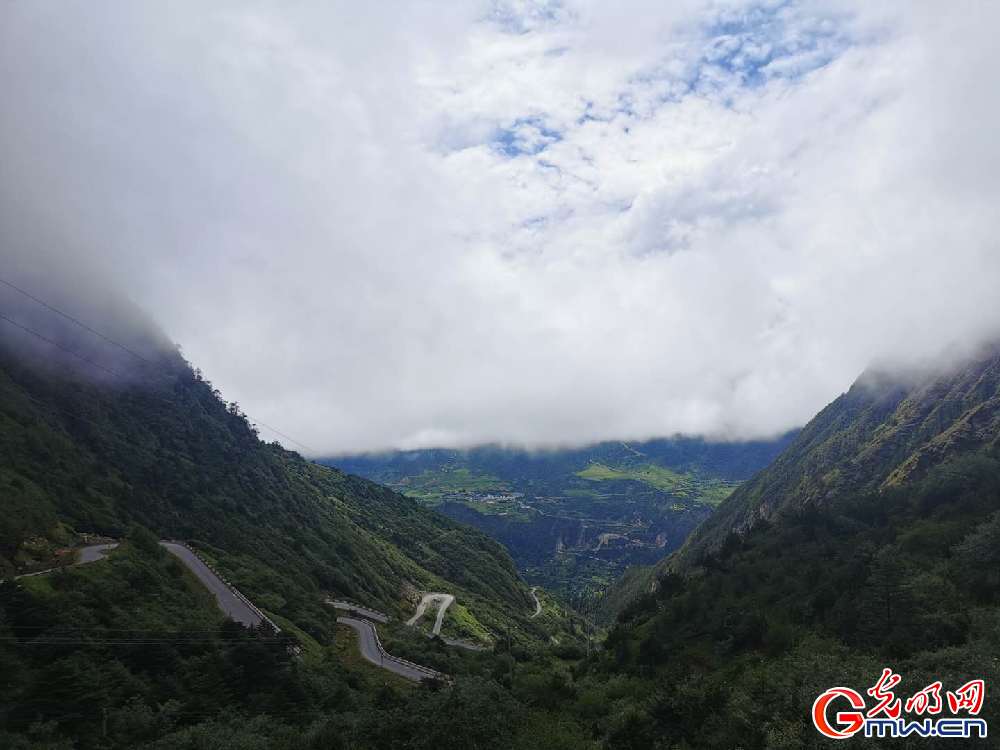 【幸福花開新邊疆】西藏錯(cuò)那縣麻麻鄉(xiāng)：生態(tài)旅游助脫貧 邊境鄉(xiāng)村換新顏